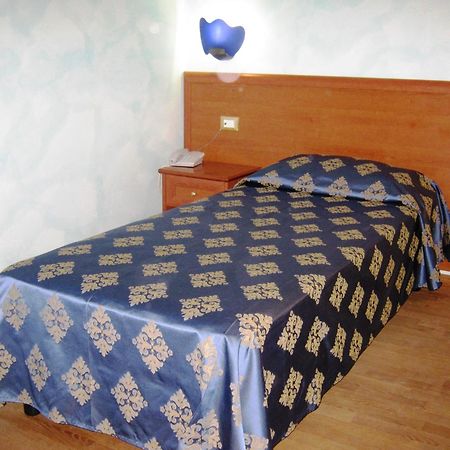 Hotel Villa D'Evoli Castropignano Pokoj fotografie
