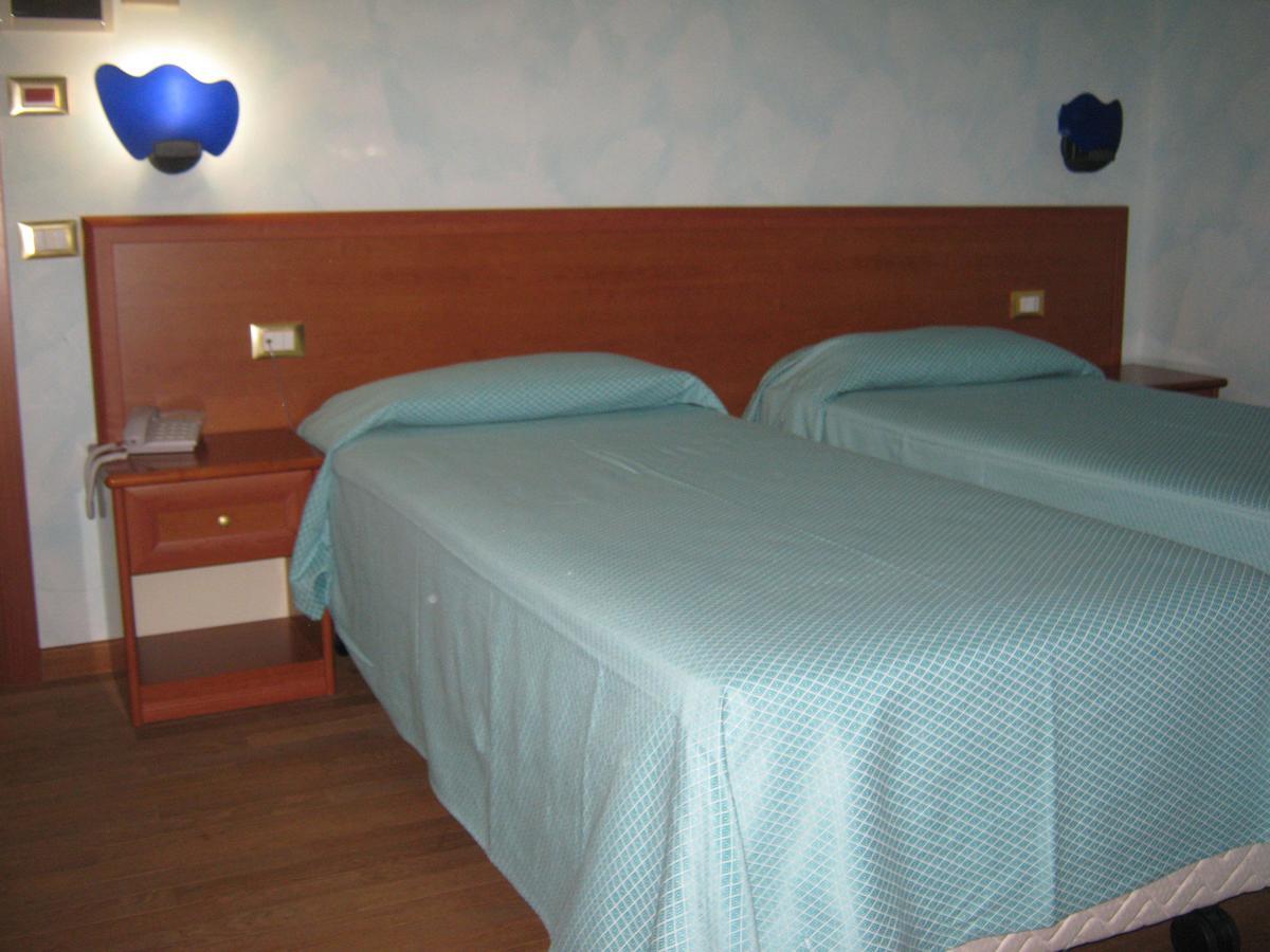 Hotel Villa D'Evoli Castropignano Pokoj fotografie
