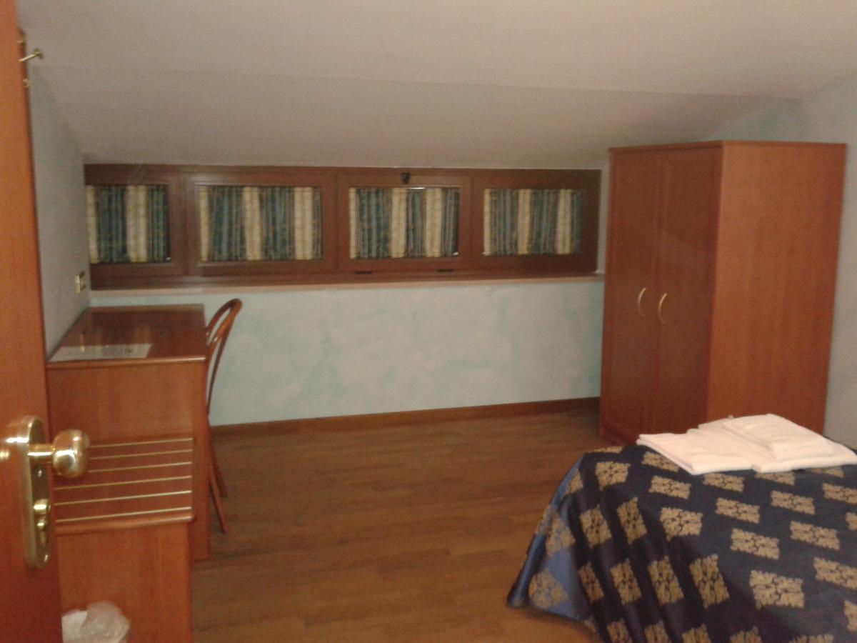 Hotel Villa D'Evoli Castropignano Pokoj fotografie